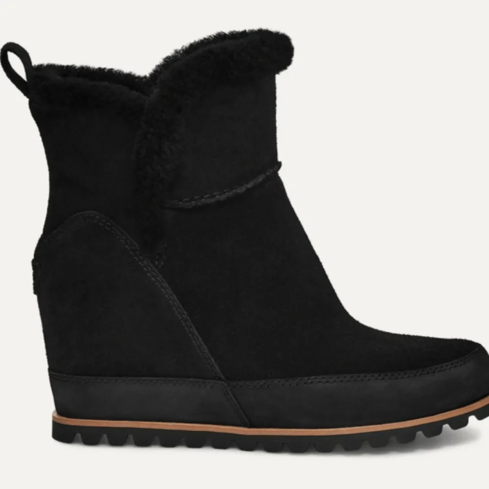 UGG Malvella Wedge Waterproof Black Suede Plush Wool 10 Boots Shearling Booties